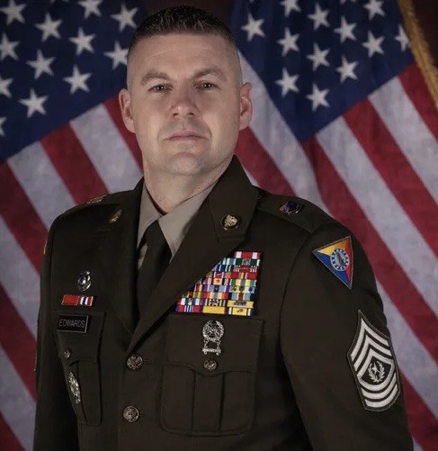 Formal military portrait of Nick Edwards